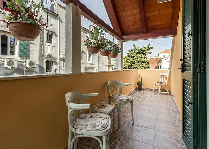 Appartamento con 2 camere da letto